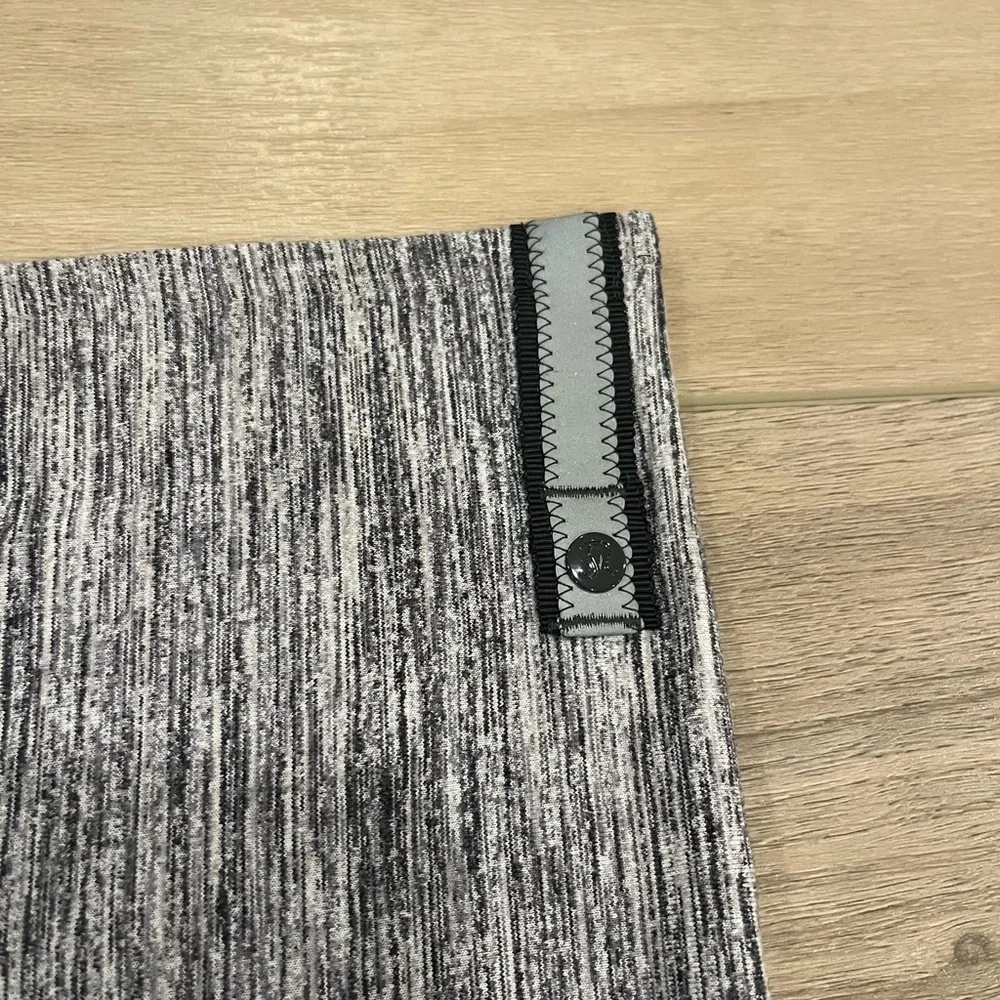 LULULEMON ATHLETICA Vinyasa Scarf *Rulu in‎ Space Dye Seal Gray Deep Cool